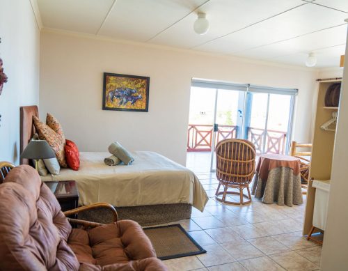 jp-room1-500x389